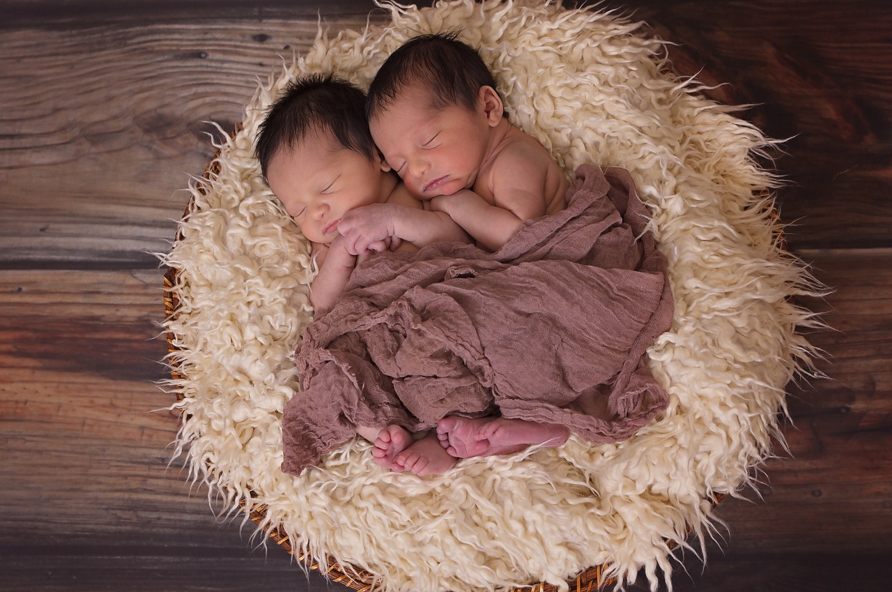 Ebun And Demola Celebrate Their Twins Through IVF